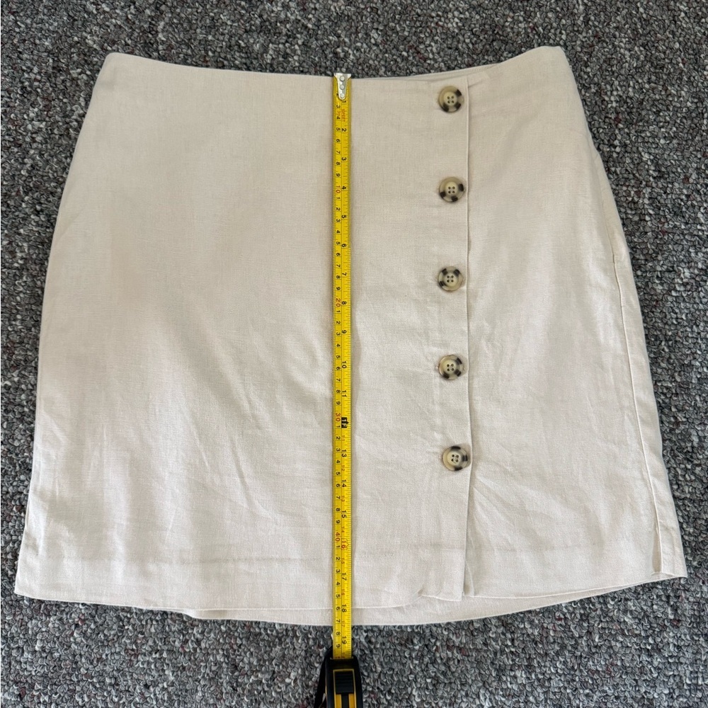 LOFT Cream Beige Core Old Money Soft girl Light Academia Mini Skirt